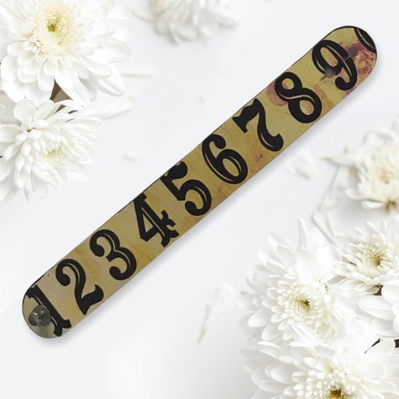 💖 Cuff Bracelet 💖 - Picture 2 of 2